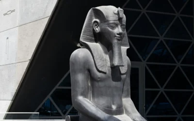 Estatua de Ramsés II