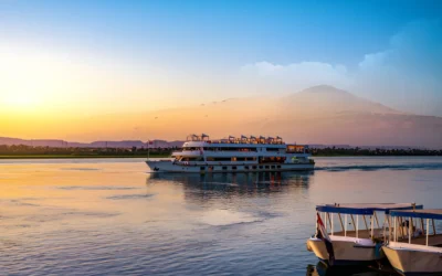 Mövenpick MS Royal Lily